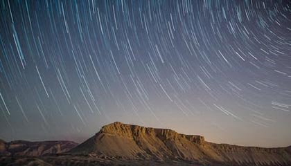 JIUYOU GAMING-“花式运球：联盟高手的炫酷过人秀”，花式运球过人教学视频